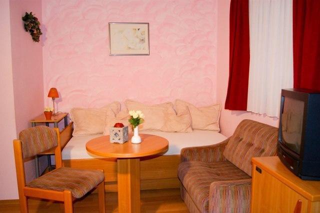 Hotel Schonunger Bucht Waigolshausen Buitenkant foto