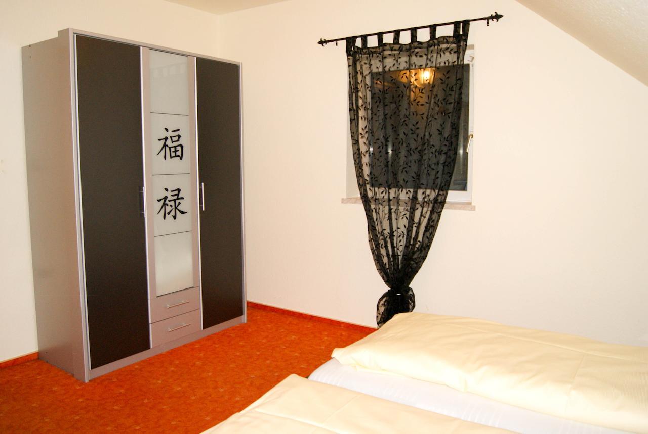 Hotel Schonunger Bucht Waigolshausen Kamer foto